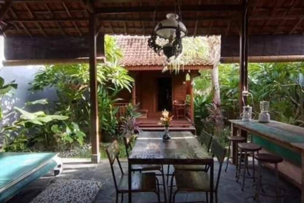 Villa Klotok Surf Shack Klungkung Esterno foto